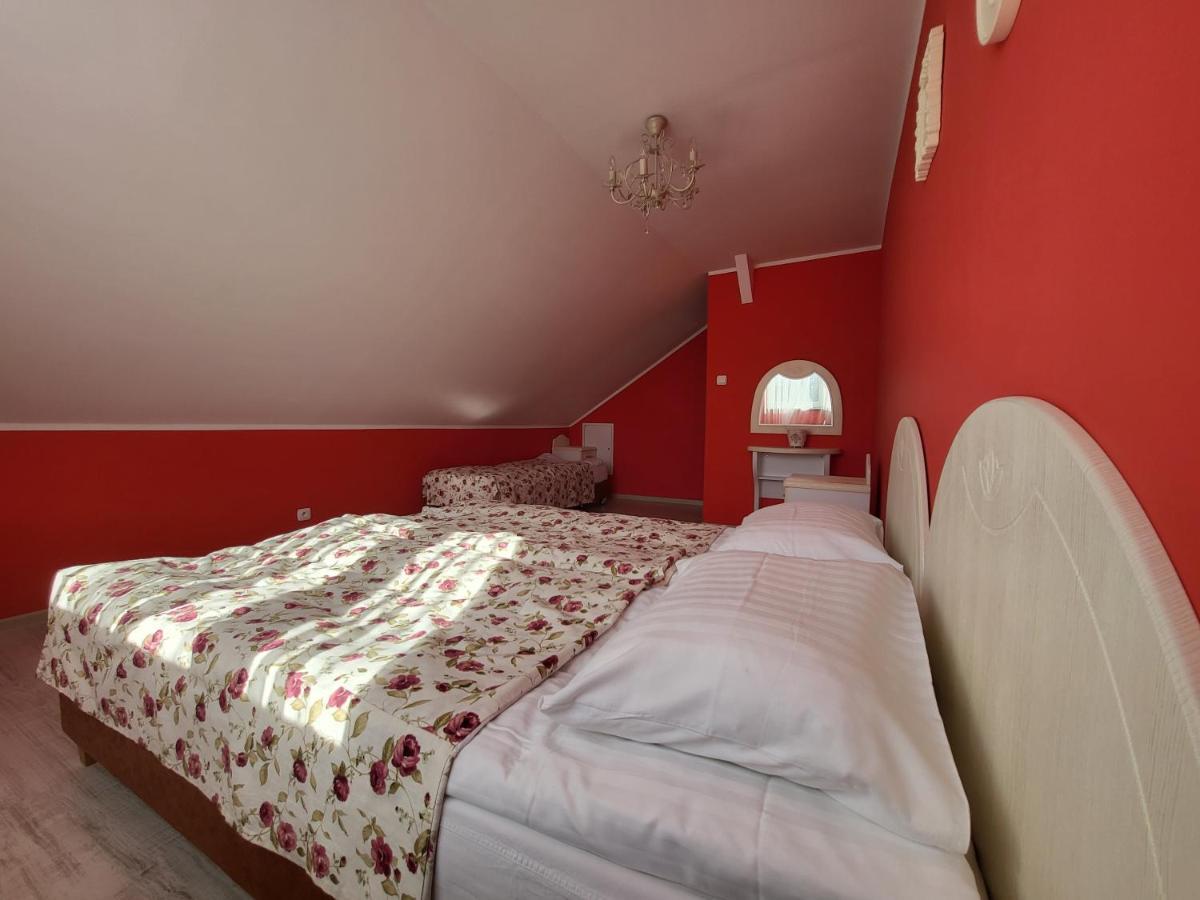 Apartamenty Zabcia Гжибово Екстериор снимка
