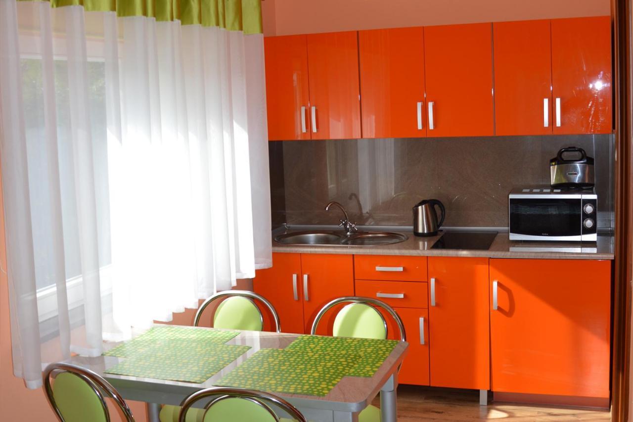 Apartamenty Zabcia Гжибово Екстериор снимка